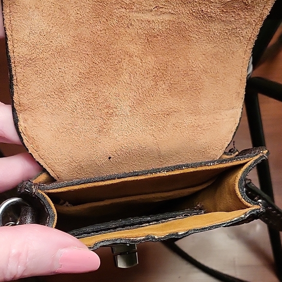 Patricia Nash Tooled Leather Crossbody Bag - Turquoise and Brown. NWOT - Picture 3 of 6